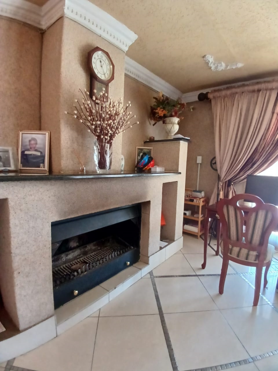 3 Bedroom Property for Sale in Vaalpark Free State